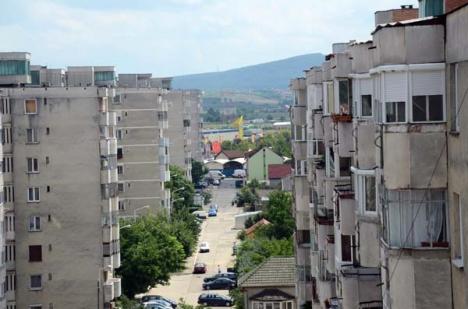 Primul venit, primul servit! Orădenii îşi vor putea izola apartamentele la o treime din preţul real